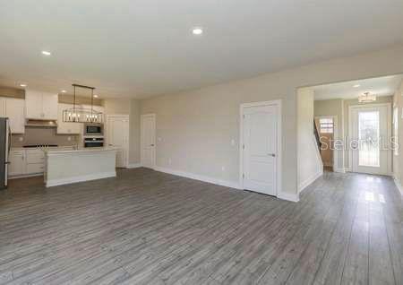 1391 GREENFIELD LOOP gallery image #4