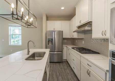 1391 GREENFIELD LOOP gallery image #5