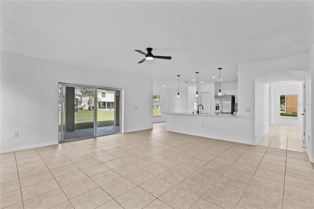 4556 FICUS TREE ROAD gallery image #20