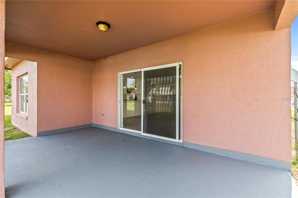 4556 FICUS TREE ROAD gallery image #36