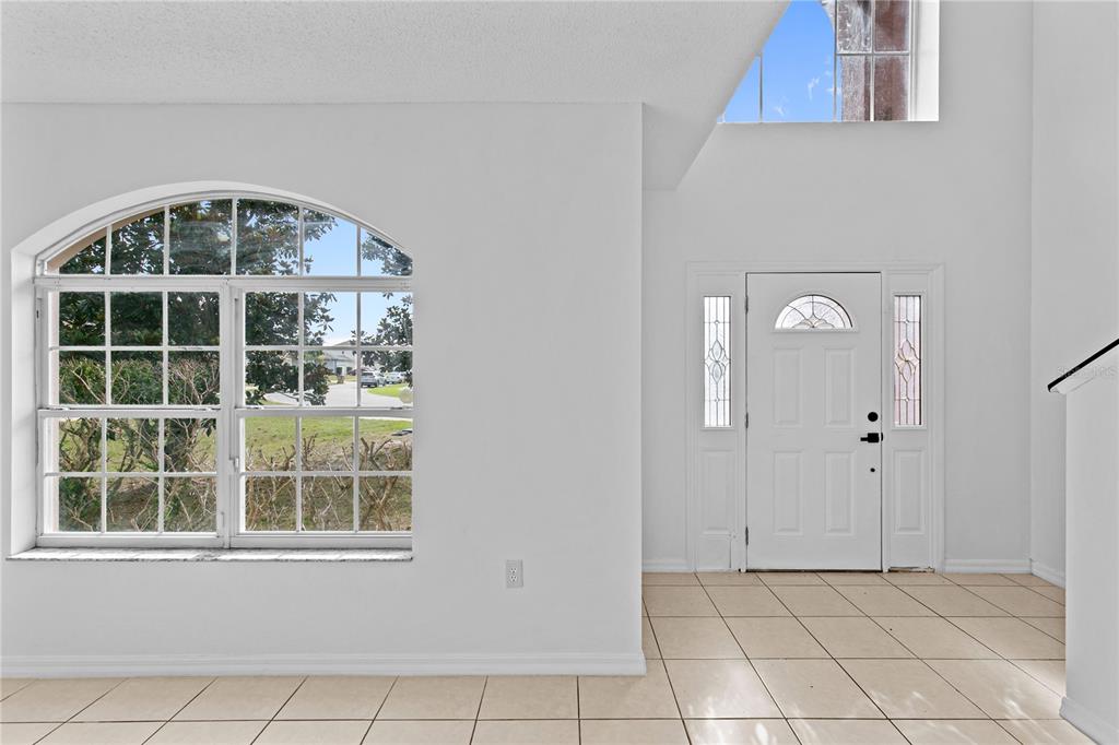 4556 FICUS TREE ROAD gallery image #5