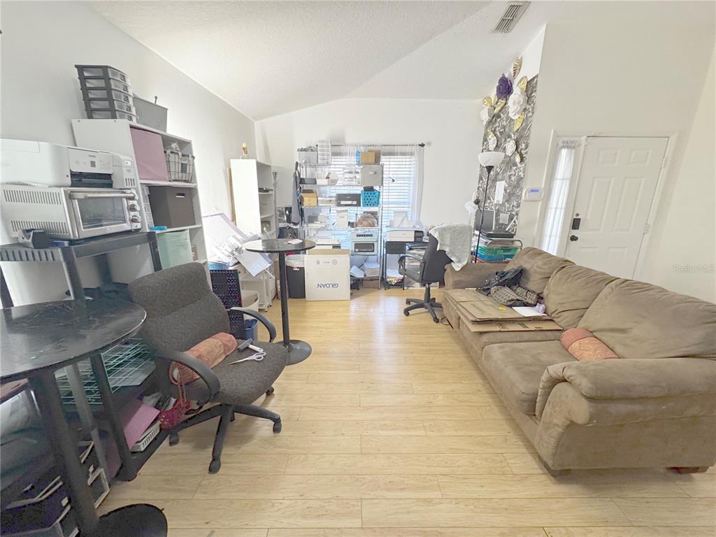 2708 PRESTWICK LANE gallery image #3