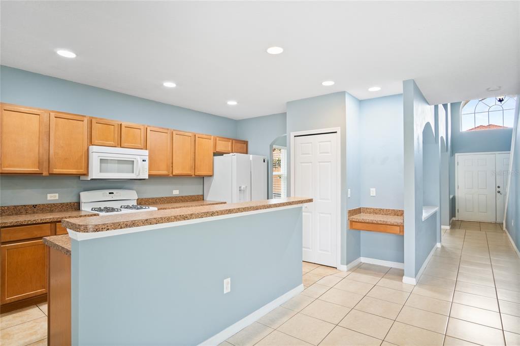 118 MIRO DRIVE gallery image #12