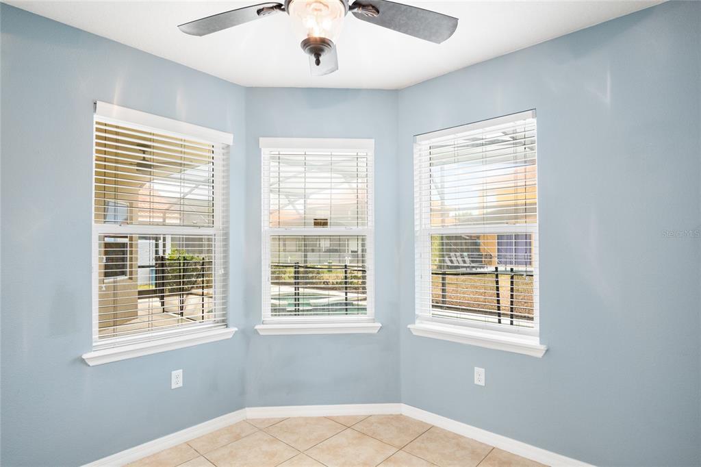 118 MIRO DRIVE gallery image #16
