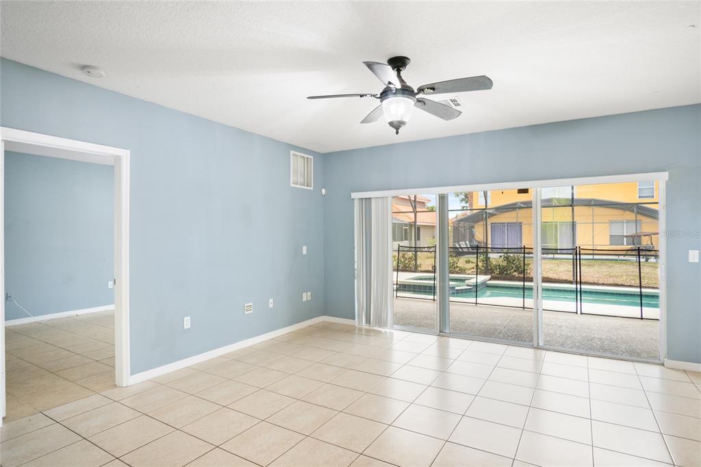 118 MIRO DRIVE gallery image #17