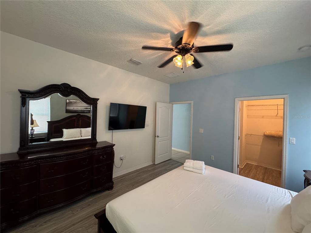 5231 WILDWOOD WAY gallery image #16