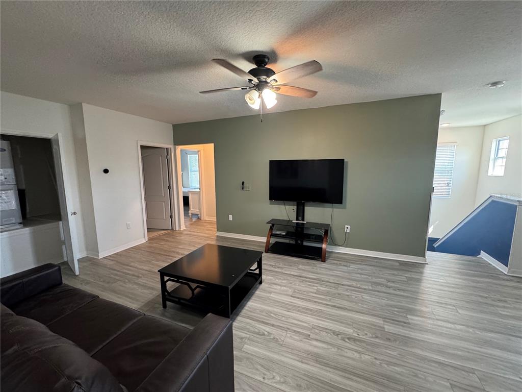 5231 WILDWOOD WAY gallery image #33
