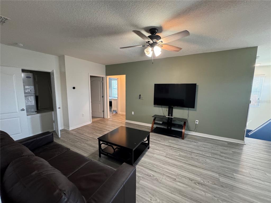 5231 WILDWOOD WAY gallery image #34