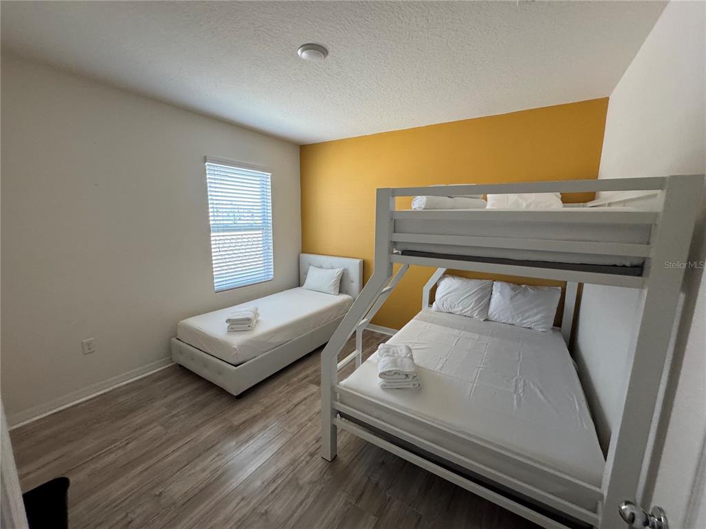 5231 WILDWOOD WAY gallery image #39