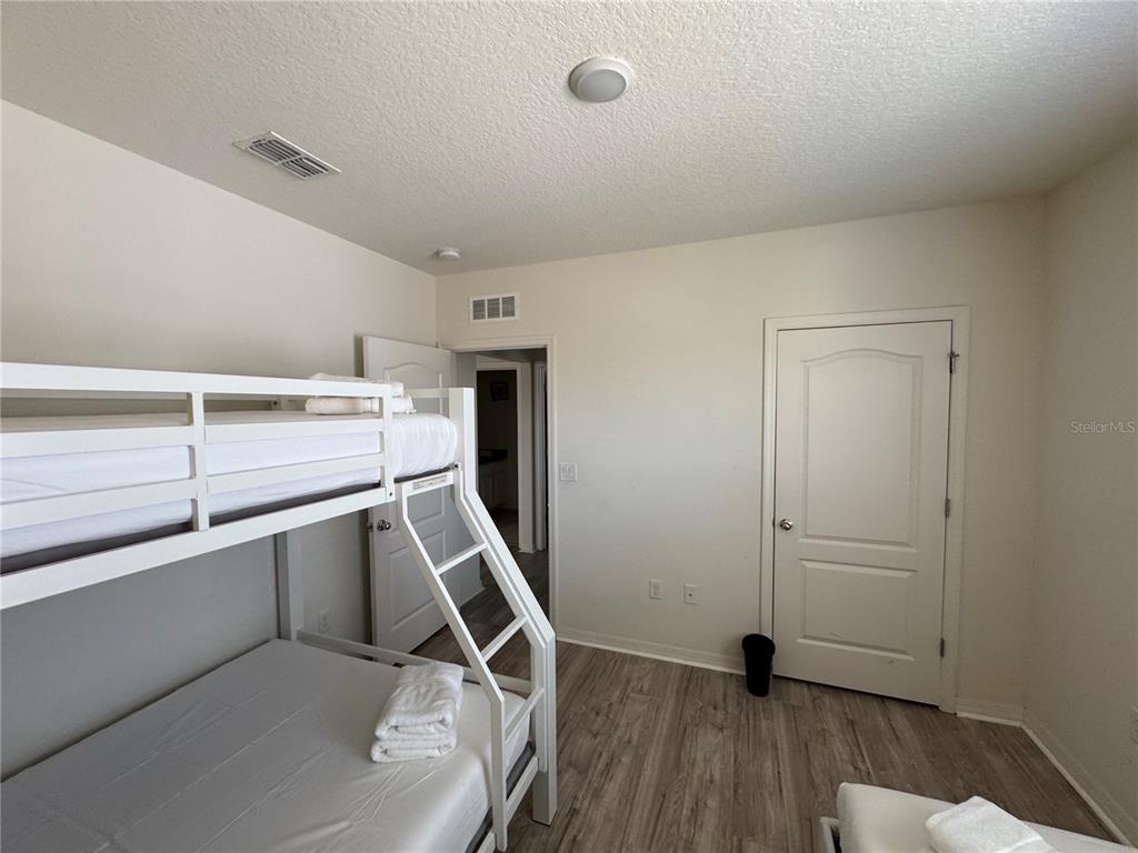 5231 WILDWOOD WAY gallery image #40