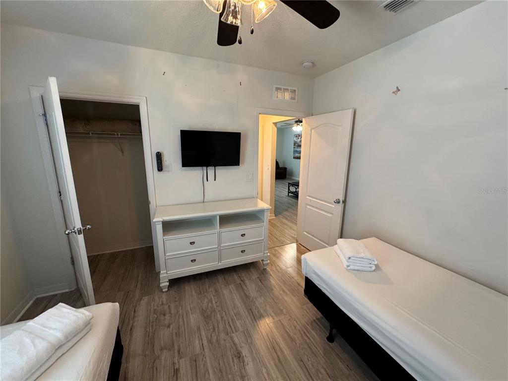 5231 WILDWOOD WAY gallery image #42