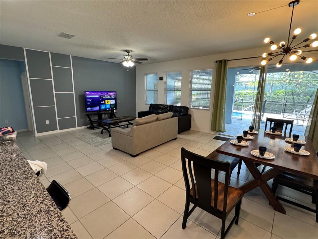 5231 WILDWOOD WAY gallery image #9