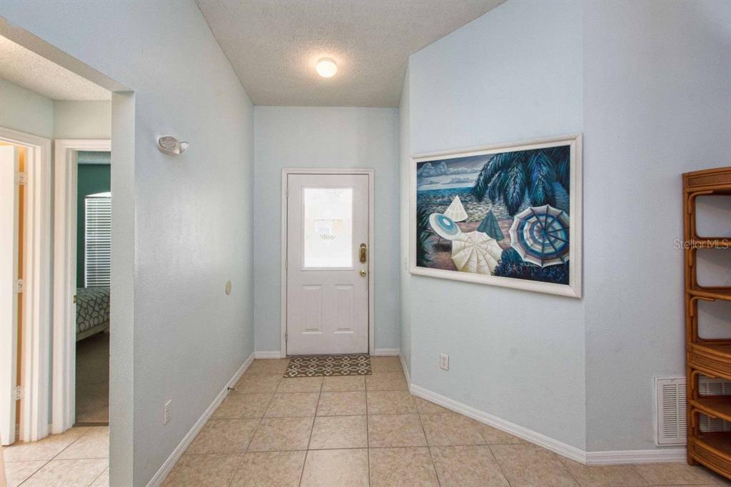 1529 INDIAN OAKS TRAIL gallery image #13