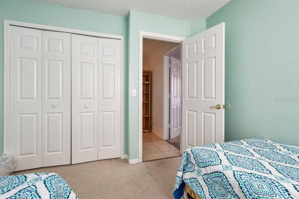 1529 INDIAN OAKS TRAIL gallery image #22