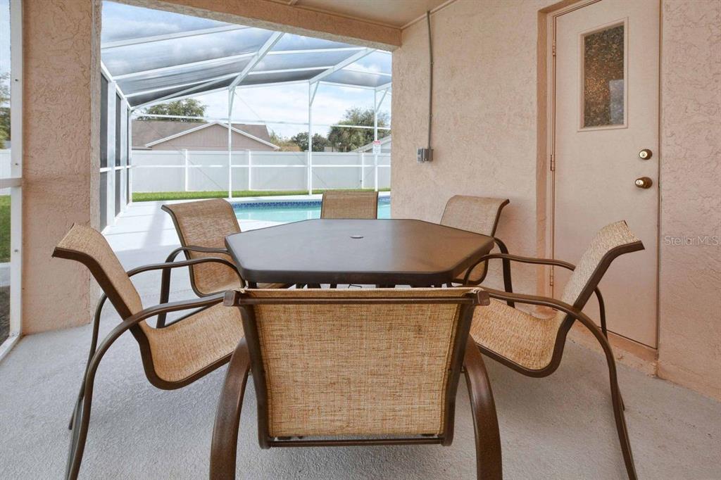 1529 INDIAN OAKS TRAIL gallery image #28