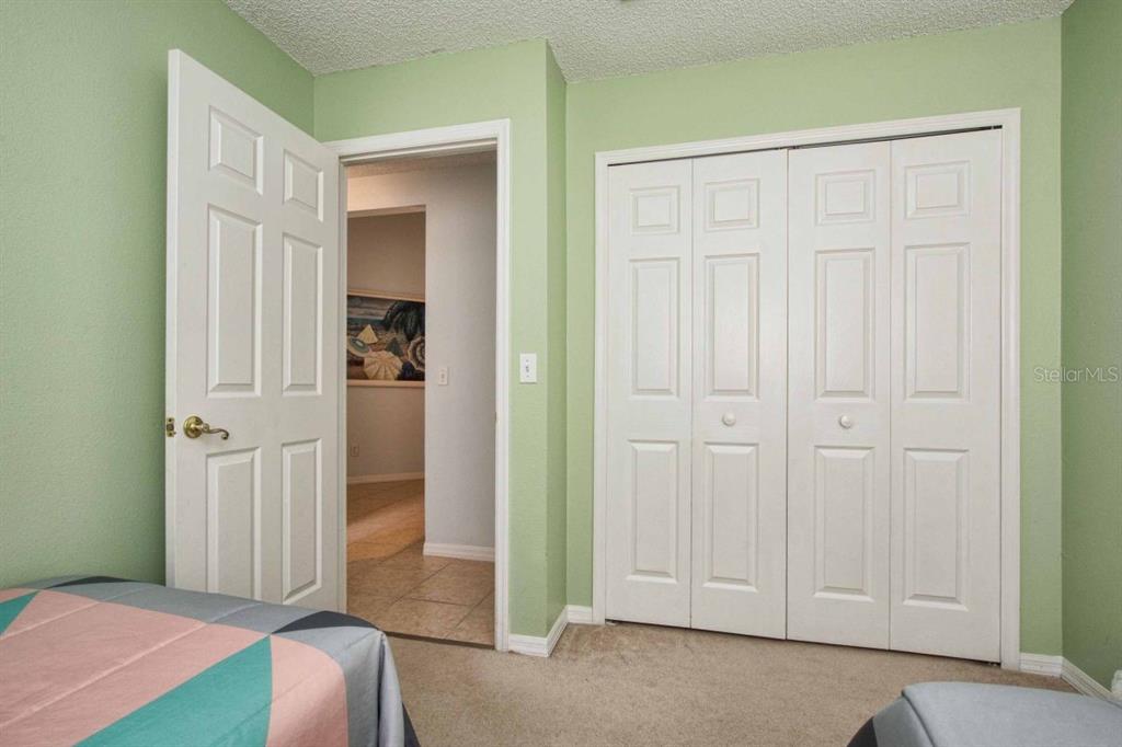 1529 INDIAN OAKS TRAIL gallery image #8