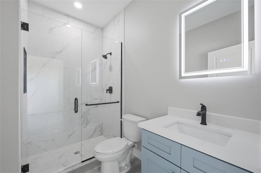 367 CAMELLIA COURT gallery image #18