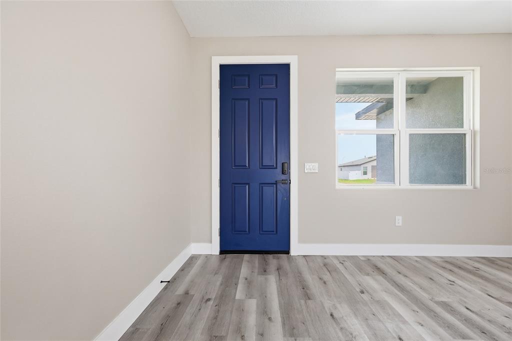 367 CAMELLIA COURT gallery image #31