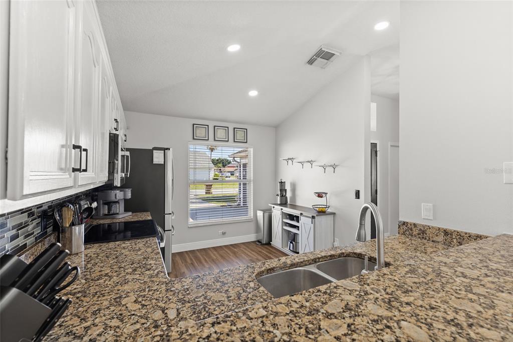 4900 SAUSALITO LANE gallery image #4