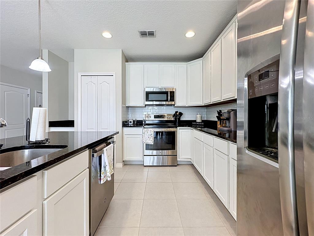 174 CAMBRIA GROVE CIRCLE gallery image #15