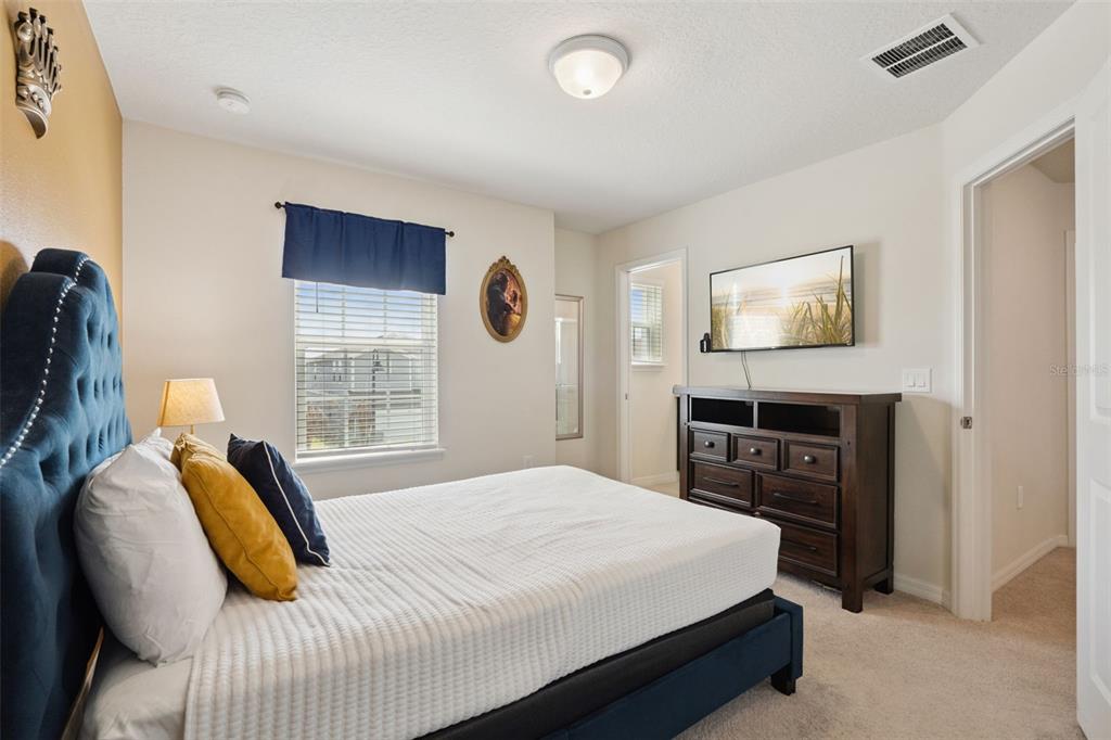 1876 SUMMER DRIVE gallery image #18