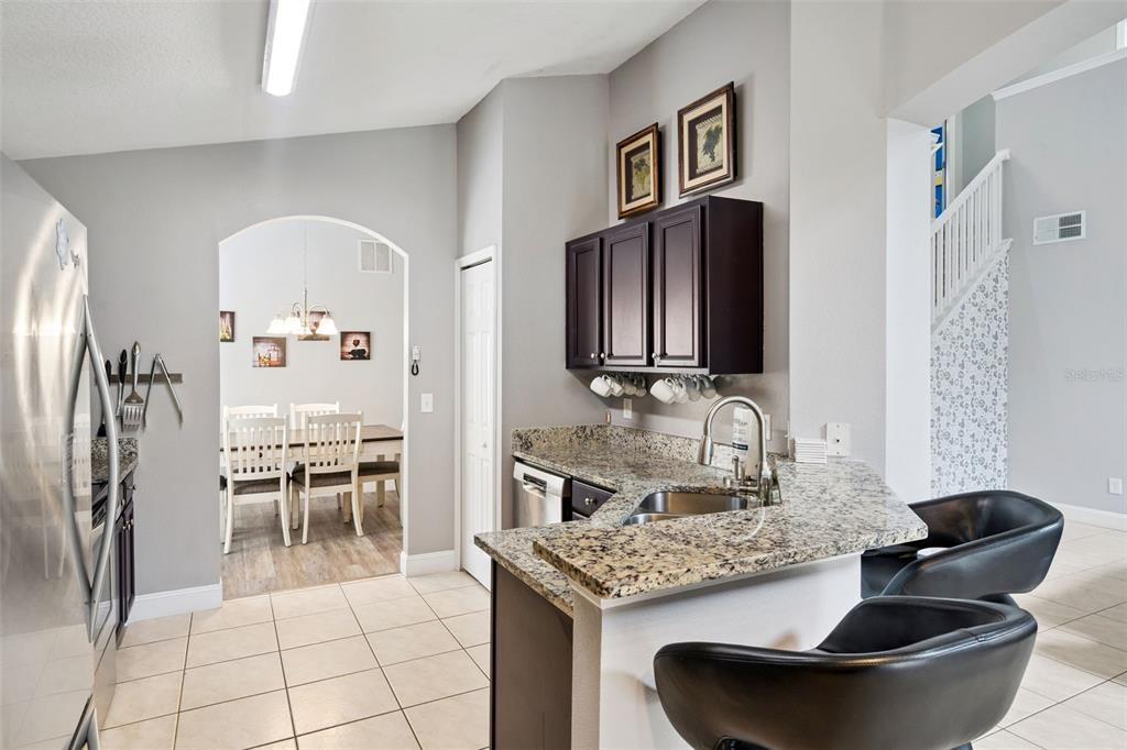 2694 LA ISLA COURT gallery image #9