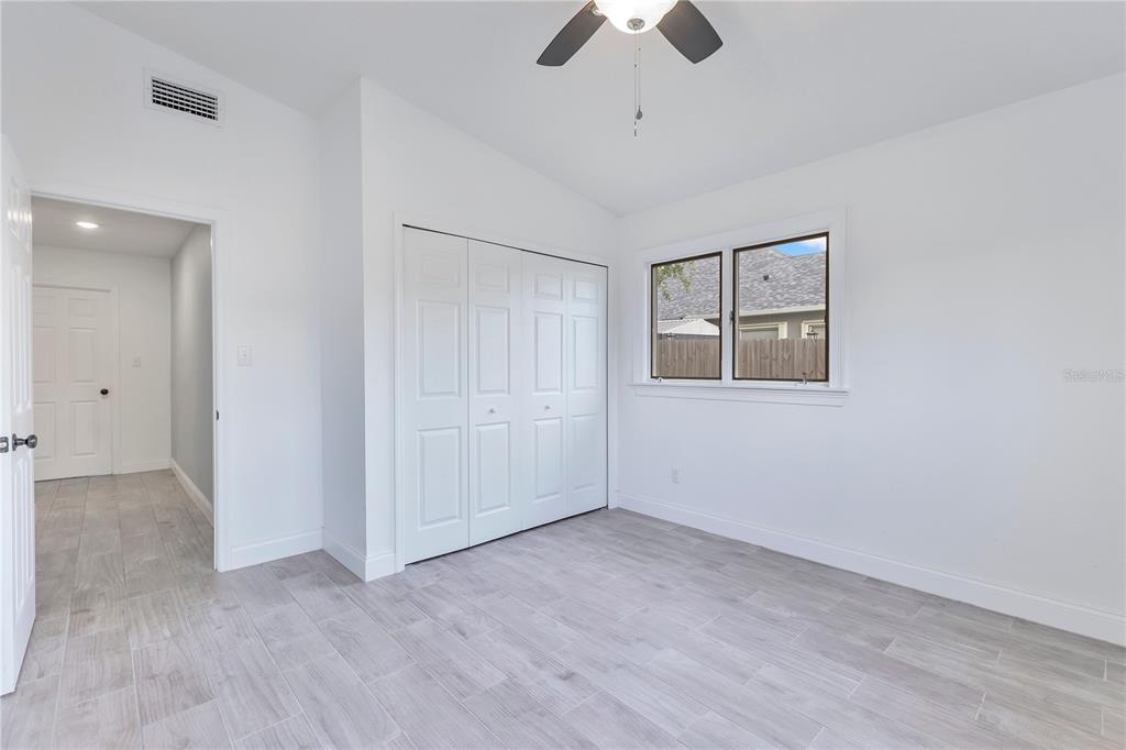1448 FLAMINGO DRIVE gallery image #11