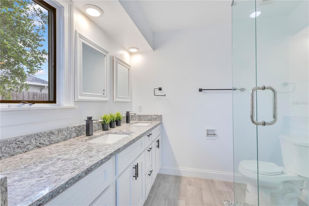 1448 FLAMINGO DRIVE gallery image #15