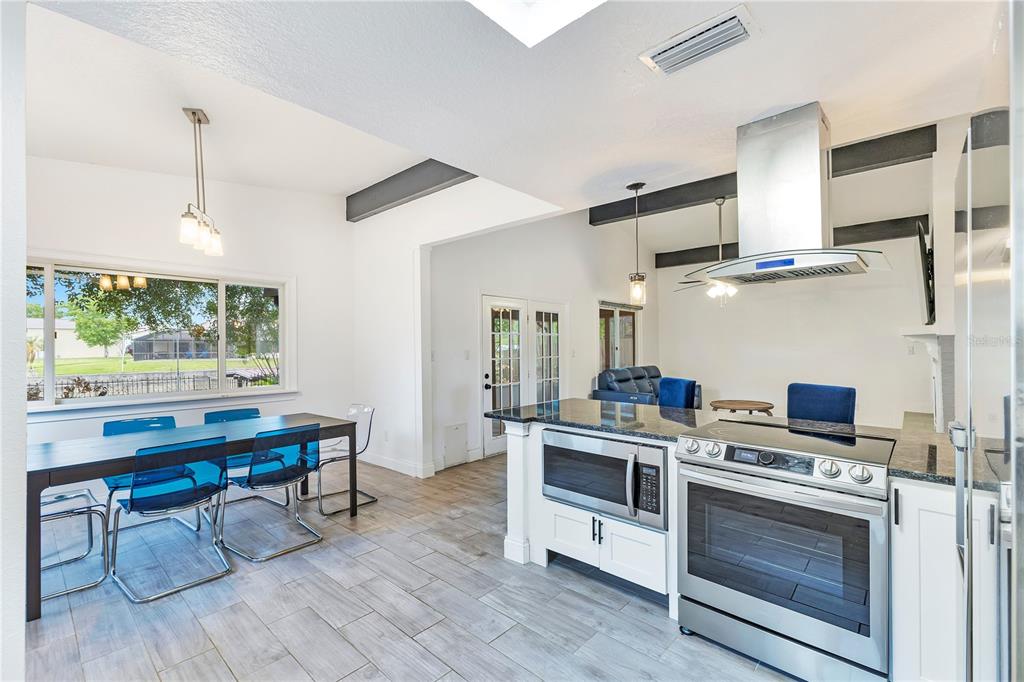 1448 FLAMINGO DRIVE gallery image #6