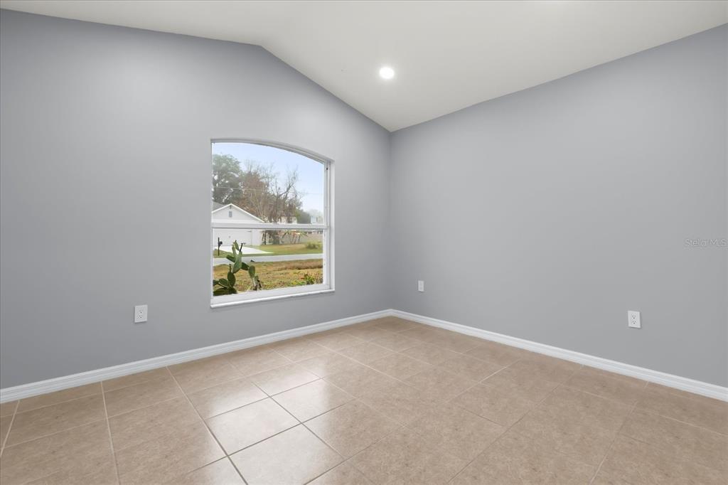 460 MARTIGUES DRIVE gallery image #16