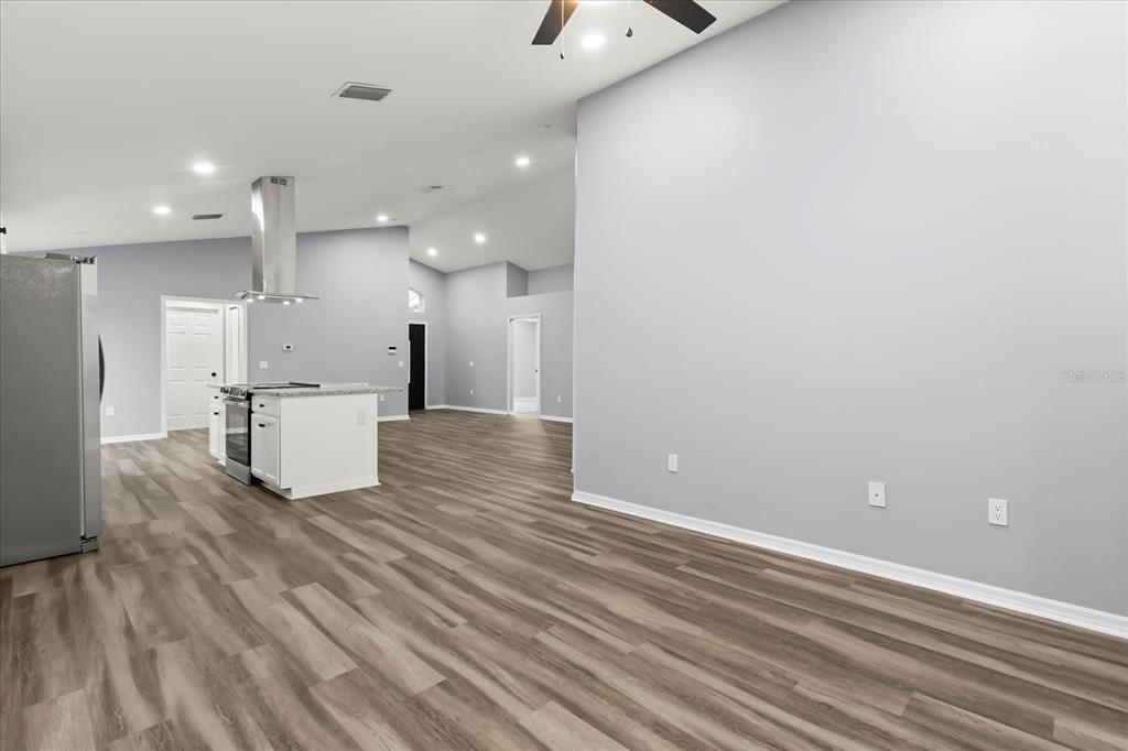 460 MARTIGUES DRIVE gallery image #6