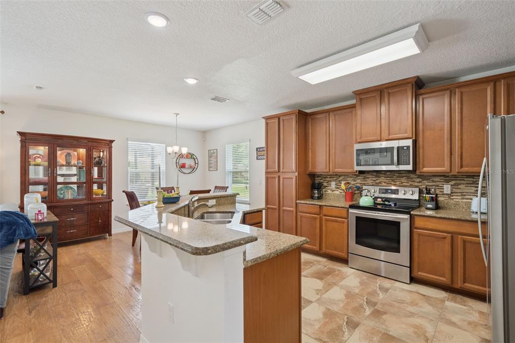 9026 PAOLOS PLACE gallery image #7