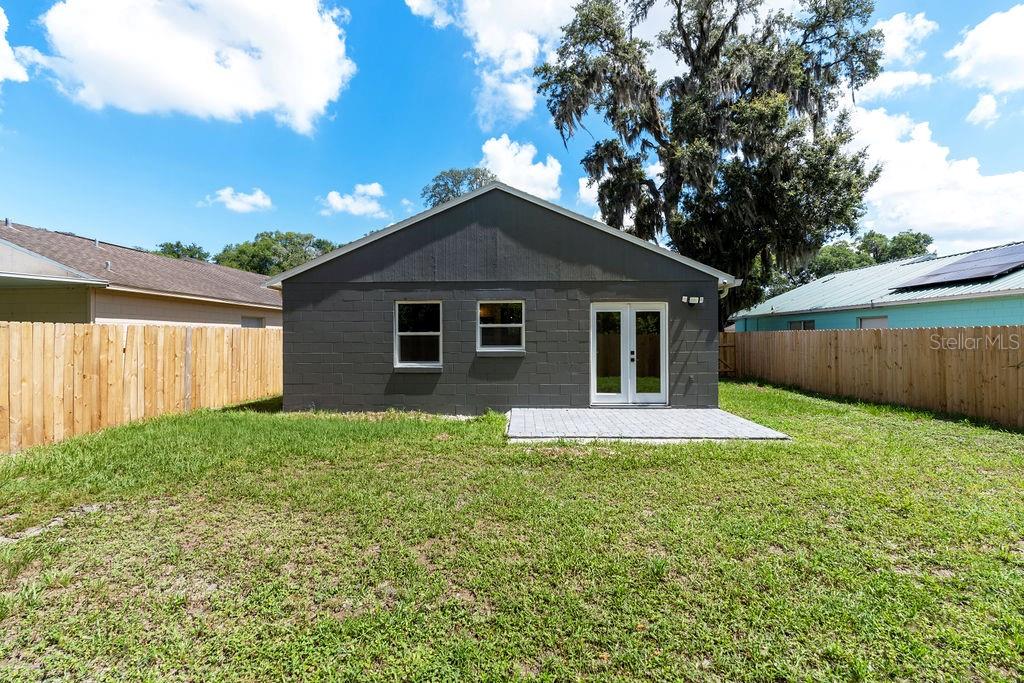 6330 RUTHIE DRIVE gallery image #32