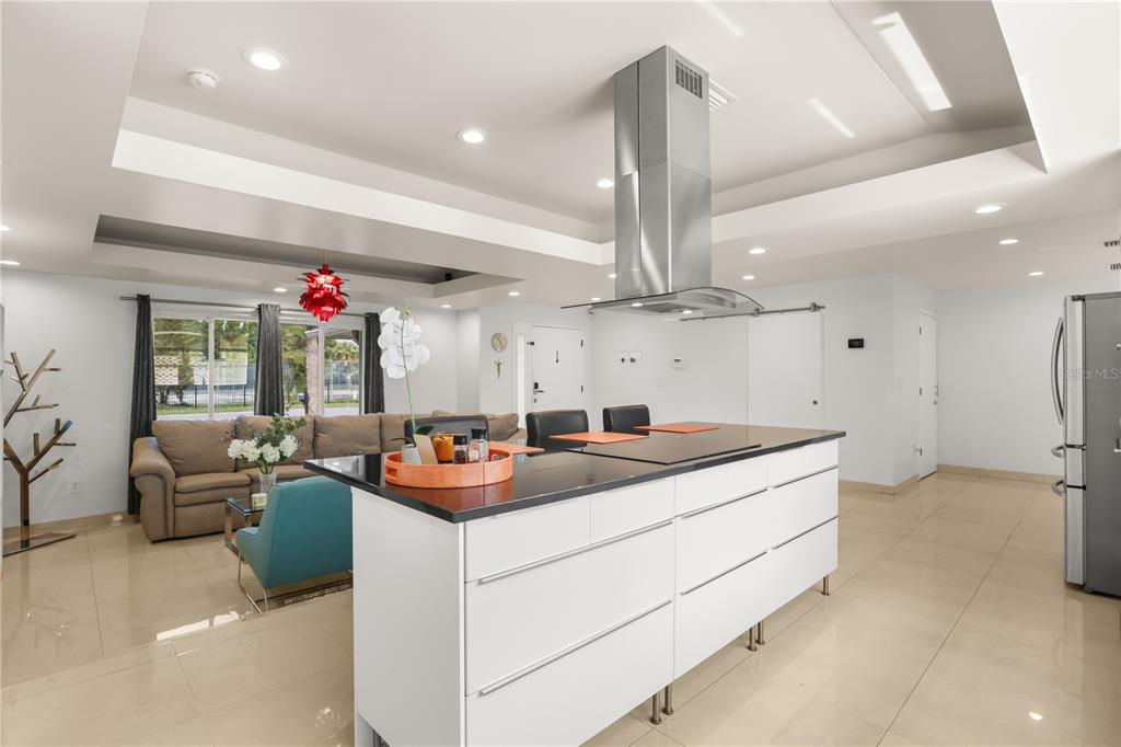 10539 WOODWAY DRIVE gallery image #11