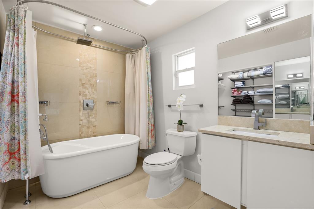 10539 WOODWAY DRIVE gallery image #18