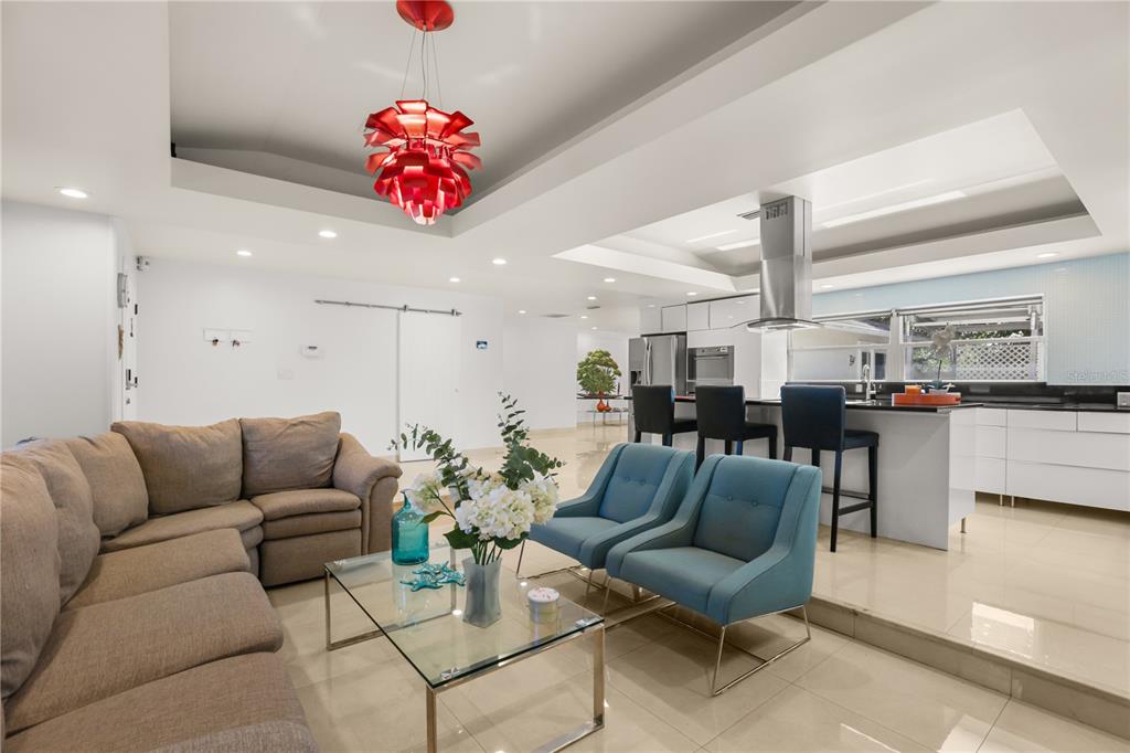 10539 WOODWAY DRIVE gallery image #5