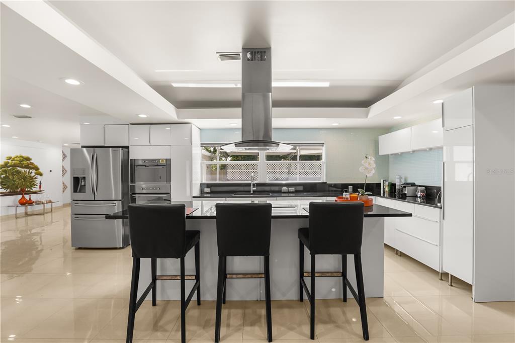 10539 WOODWAY DRIVE gallery image #7