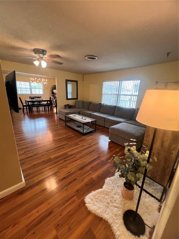 10626 BRESSLYN BOULEVARD gallery image #3