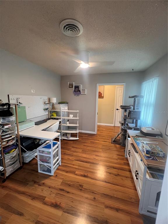 10626 BRESSLYN BOULEVARD gallery image #4