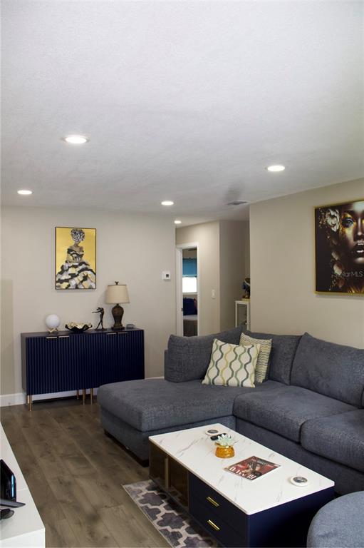 315 AMADOR CIRCLE gallery image #15