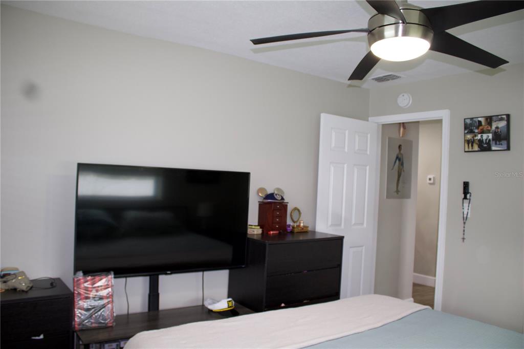 315 AMADOR CIRCLE gallery image #29