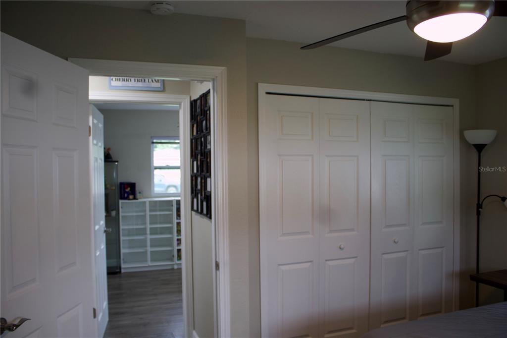 315 AMADOR CIRCLE gallery image #32