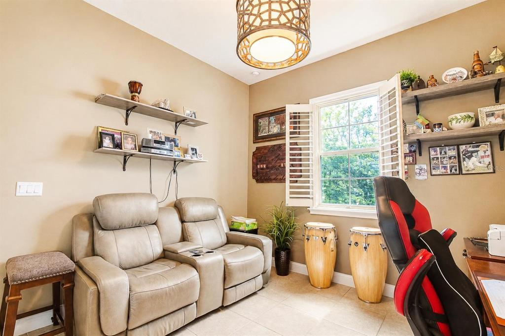 13139 BROMBOROUGH DRIVE gallery image #32