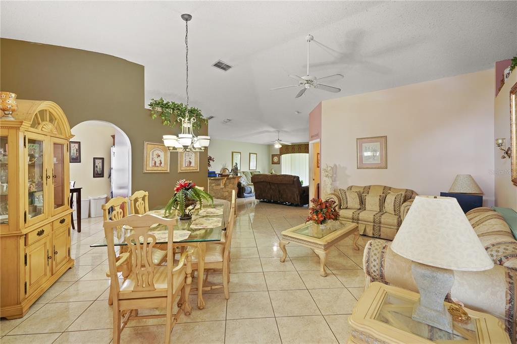 11545 BENTRY STREET gallery image #3