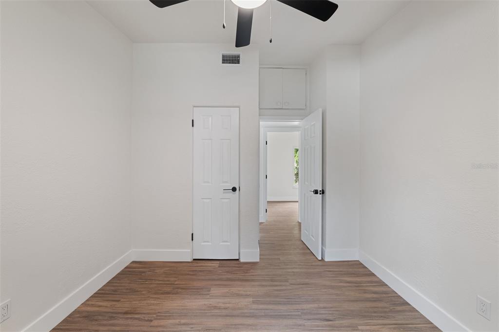 4431 SOUTHMORE DRIVE gallery image #16