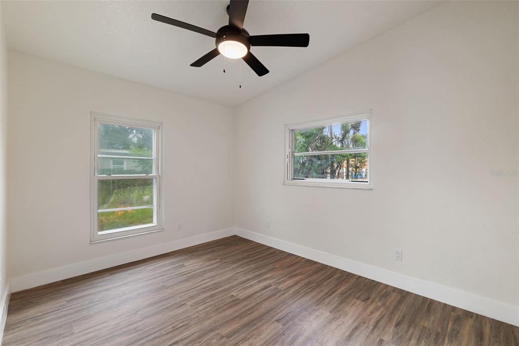 4431 SOUTHMORE DRIVE gallery image #20