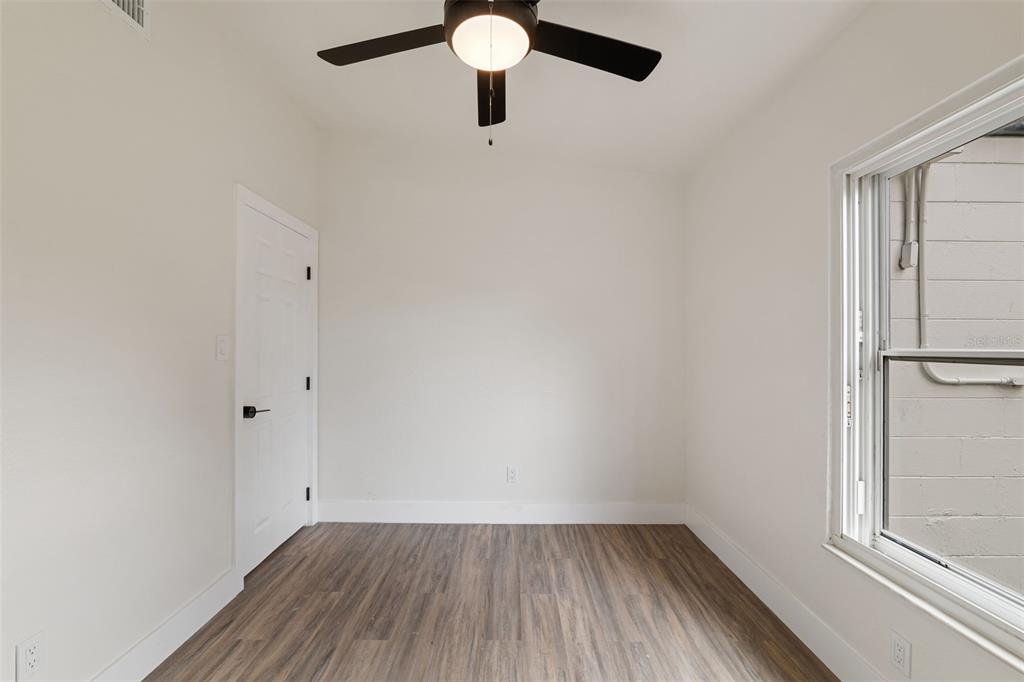 4431 SOUTHMORE DRIVE gallery image #21