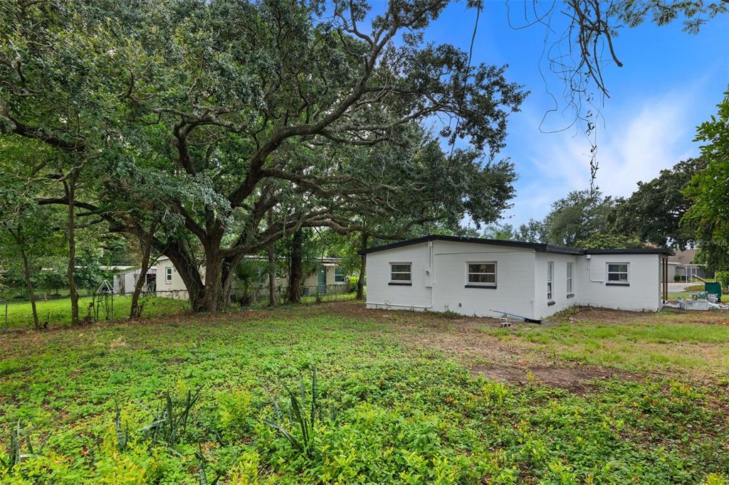 4431 SOUTHMORE DRIVE gallery image #29