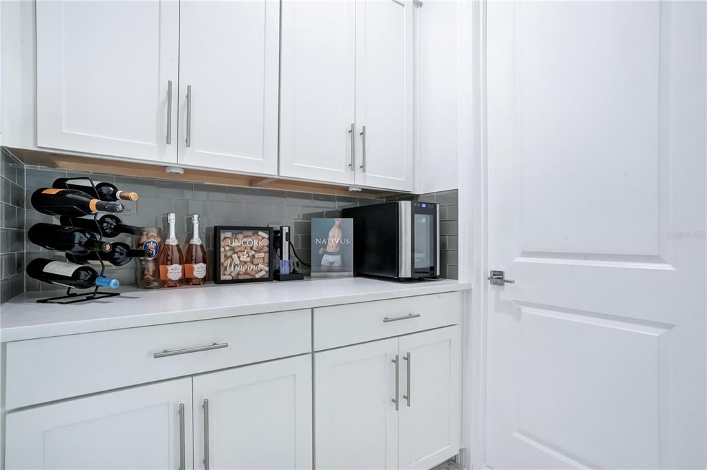 16548 RAVEN ROCK PLACE gallery image #10