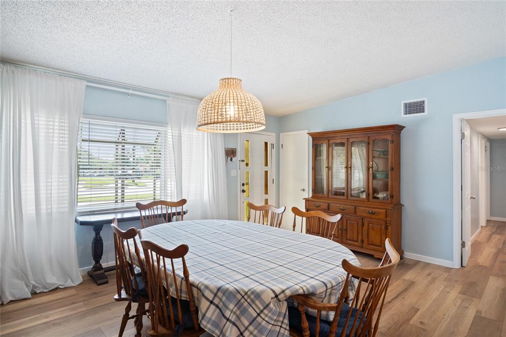 1840 N POWERS DRIVE gallery image #7